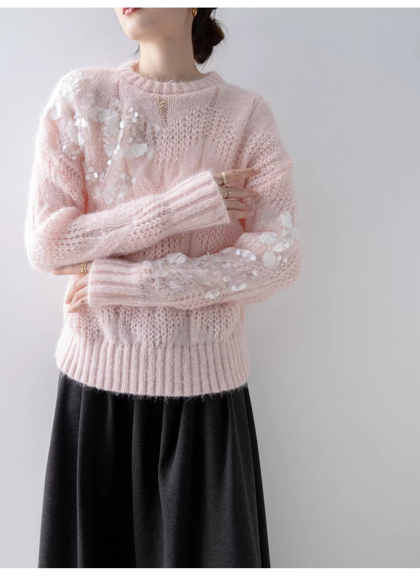 Suéter de punto de mohair con lentejuelas rosas para mujer