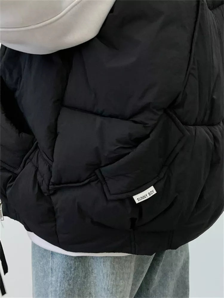 Locker geschnittene, wattierte Weste für Damen in Übergrößen