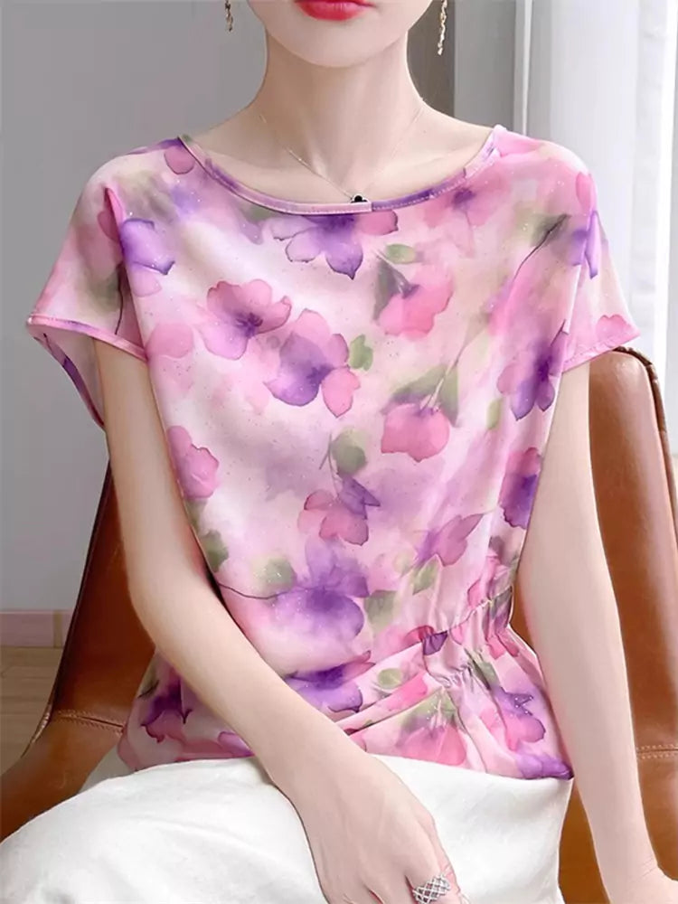Elegante gelbe Sommerbluse mit Tuschemalerei-Print im chinesischen Stil und kurzen Ärmeln