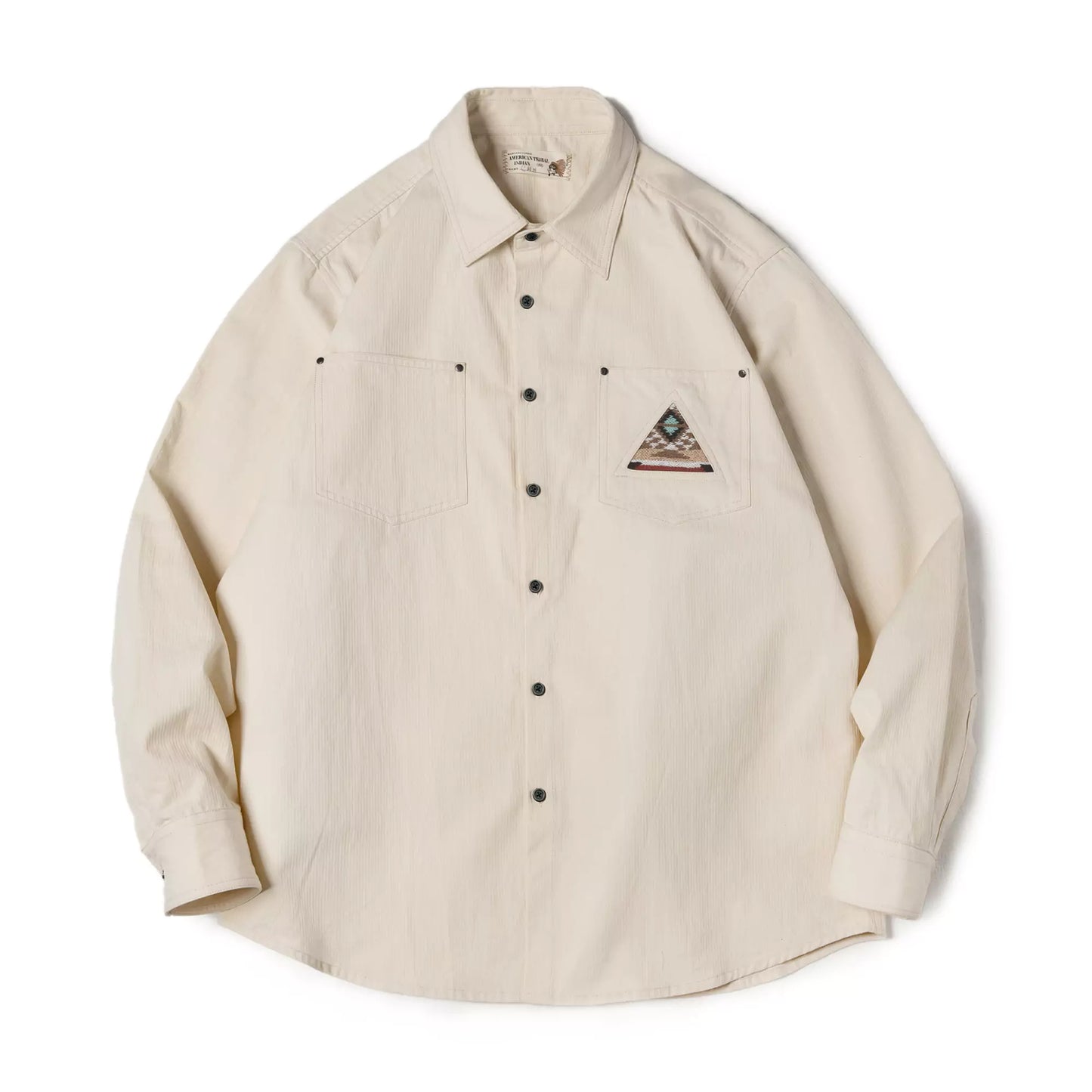 Vintage-Hemd aus cremefarbener Baumwolle mit Patchwork-Motiv im Stil der amerikanischen Ureinwohner.