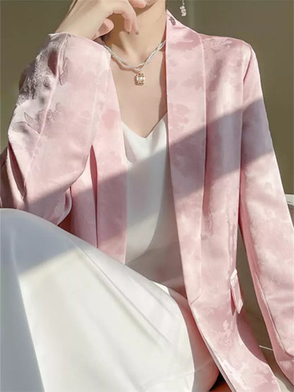 Elegant Chic White Jacquard Blazer with Slimming Effect and Oriental Flair