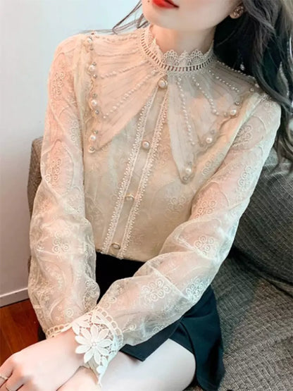 Elegante, langärmelige Chiffonbluse im französischen Stil mit Spitze und Perlen für Damen