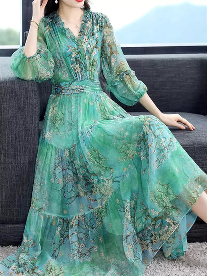 Elegantes bedrucktes Midikleid aus Maulbeerseide mit Taillenbetonung für Damen