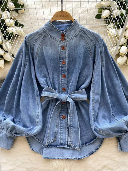 Vintage-Chic Jeansbluse mit Schnürung an der Taille und Laternenärmeln für Damen