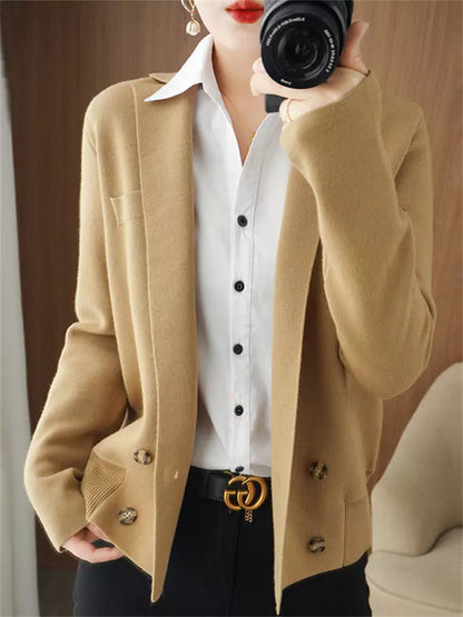 Cárdigan corto de punto camello de moda para mujer