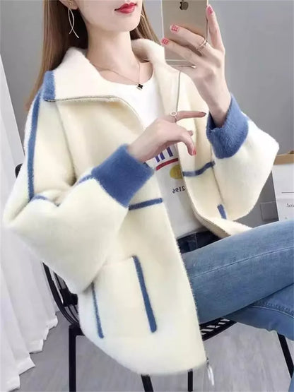 Damen-Fleecejacke aus dickem, farblich abgesetztem Kunstpelz in lockerer Passform für die Freizeit