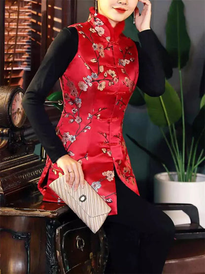 Stilvolle, rot bestickte, mittellange Weste im chinesischen Vintage-Stil mit pelzbesetztem Stehkragen für Damen