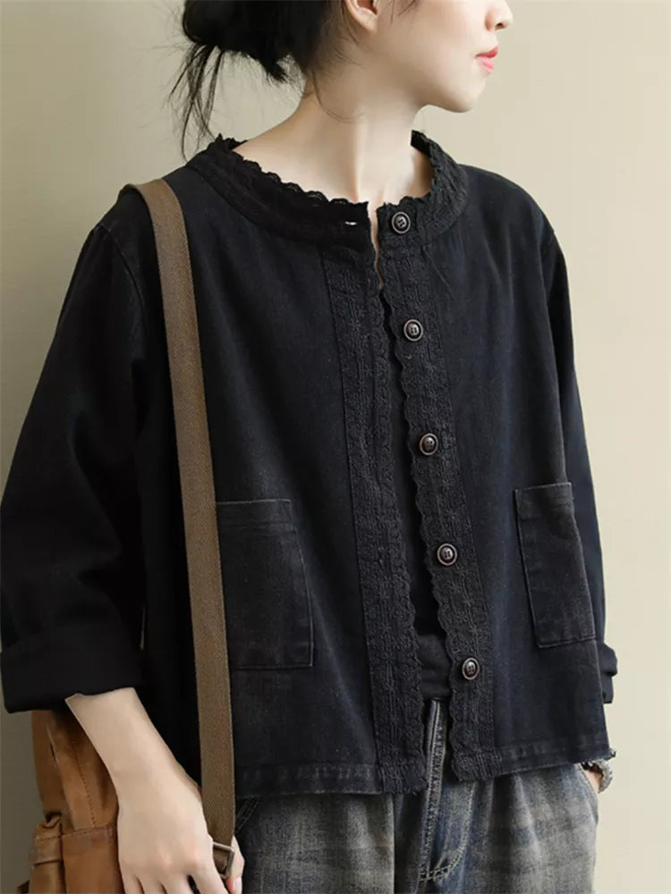 Schwarze, bestickte kurze Damenjacke aus Baumwoll-Denim