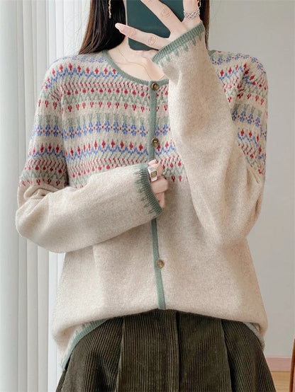 Women's Vintage Ethnic Style Wool Beige Geometric Pattern Crew Neck Cardigan