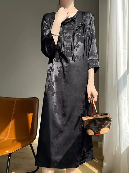 Elegant Black Round Neck Midi Dress with Oriental Jacquard and Wide Sleeves