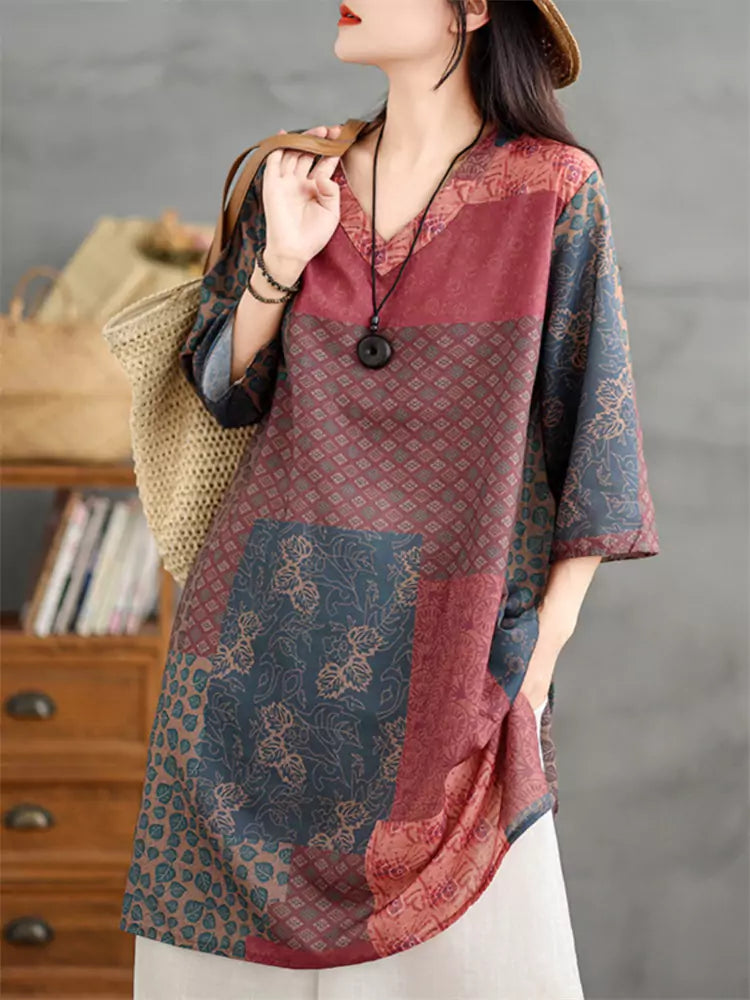 Vintage Floral Ramie V-Neck Loose-Fit Mid-Length Tunic Top with 3/4 Sleeves