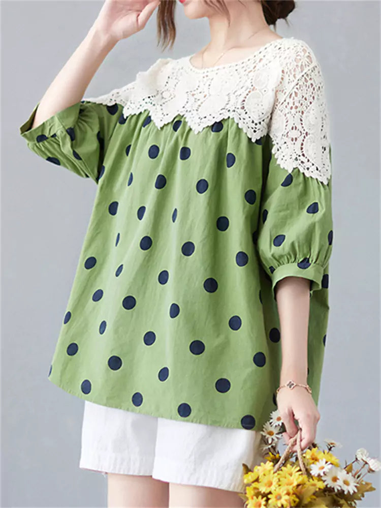 Süße, kurzärmelige Bluse im französischen Stil mit Polka-Dot-Spitzenapplikationen