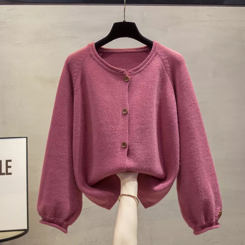 Cárdigan de punto con cuello redondo y botones en color liso para mujer