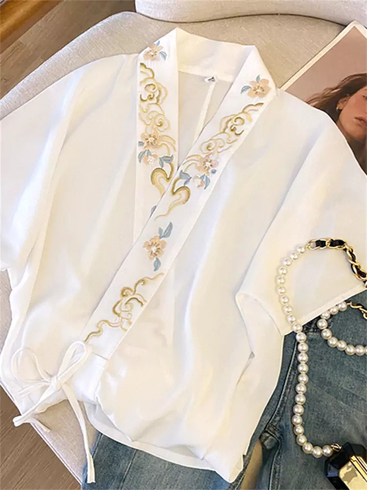 Vintage Crossover Collar Short Sleeve Embroidered Chinese Hanfu Blouse for Women