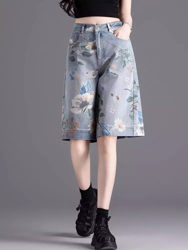 Leichte, hochtaillierte Bermudahose mit weitem Bein und Print für den Sommer – Damen