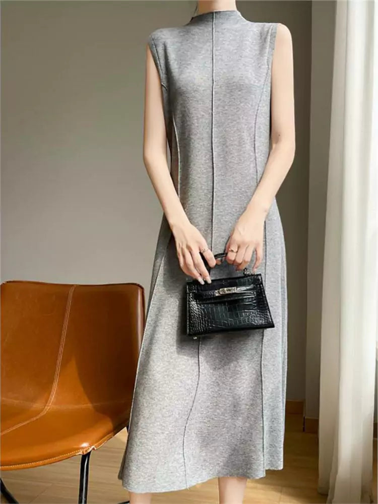 Ärmelloses rotes Strickkleid mit Rollkragen in Midi-Länge für Damen – Elegantes, figurbetontes Strickkleid