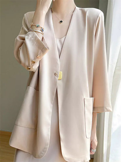 Schwarzer Damen-Satinblazer mit V-Ausschnitt – Figurformende Jacke mit 3/4-Ärmeln