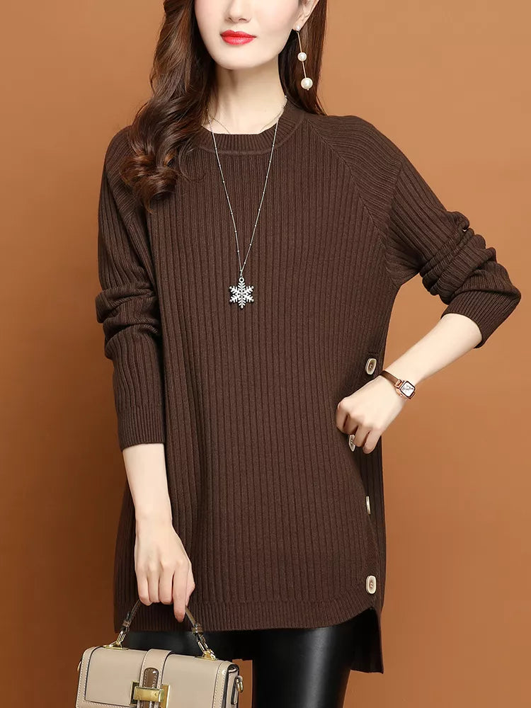 Langer Pullover mit seitlichen Knöpfen für Damen