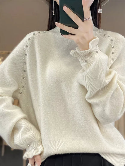 Suéter de punto con cuello alto y adornos para mujer