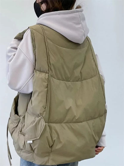 Locker geschnittene, wattierte Weste für Damen in Übergrößen