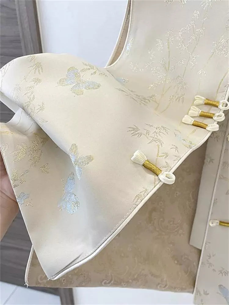 Chinese Style Waistcoat for Women – Lightweight Spring & Autumn Vest with Frog Buttons