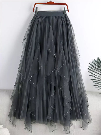 Hochtaillierter, plissierter Tüllrock in A-Linie in Übergröße mit Perlenverzierungen