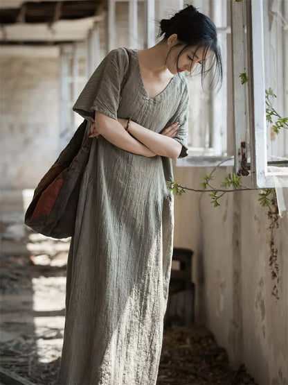 Neues handgefärbtes Maxikleid aus Ramie im chinesischen Stil mit V-Ausschnitt für Damen
