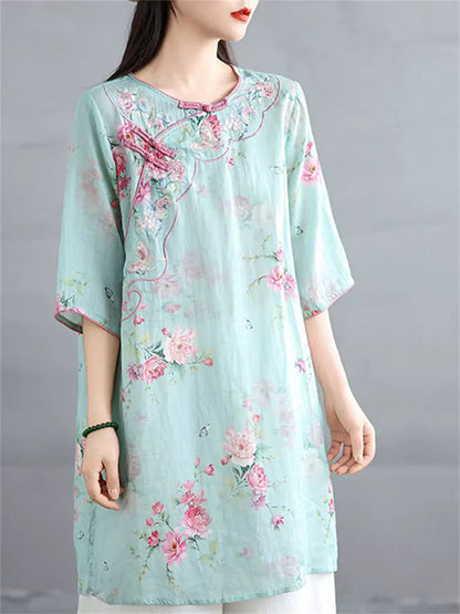 Damenbluse aus Ramie im chinesischen Stil mit diagonal bestickter Knopfleiste, halben Ärmeln und Zen-inspiriertem Muster