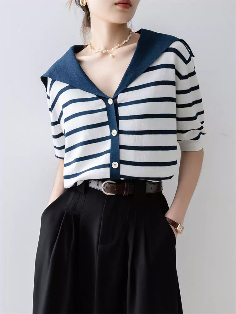 Top de punto de seda hielo a rayas azules con cuello marinero para mujer