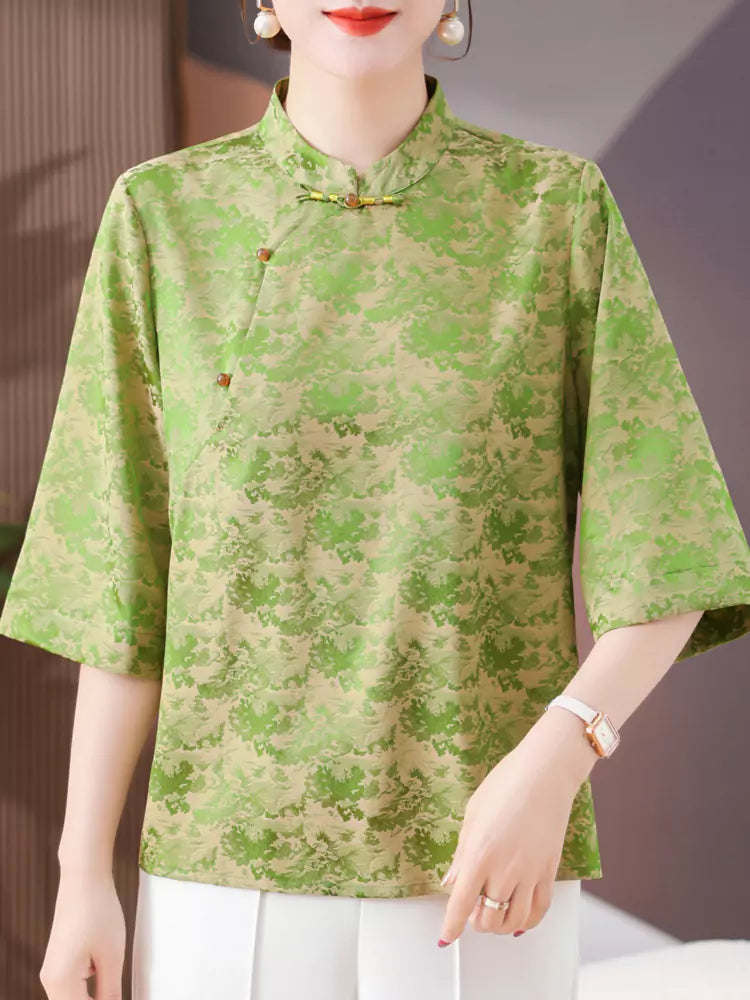 New Chinese Style Plus Size Mulberry Silk Mandarin Collar Top with Traditional Knot Buttons