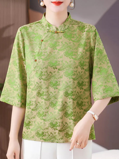 Neues chinesisches Plus-Size-Top aus Maulbeerseide mit Stehkragen und traditionellen Knotenknöpfen