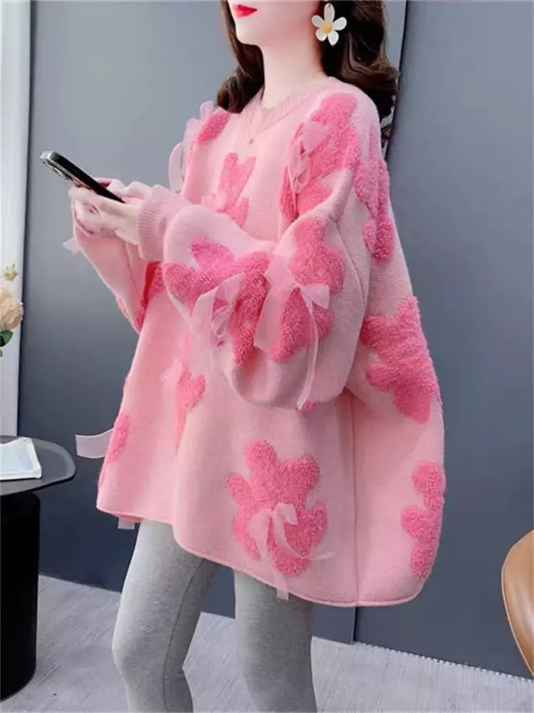 Chic Bowknot Bear Round Neck Sweater for Women – Cozy & Stylish Knitwear
