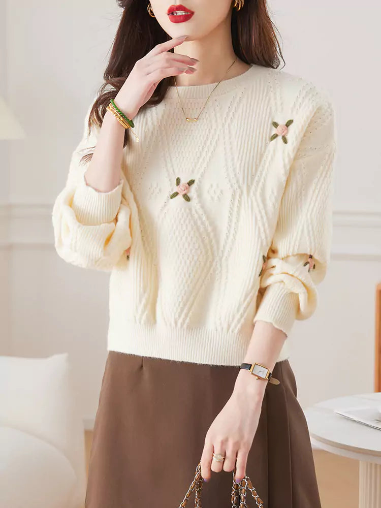 Women’s Camel Embroidered Sweater – Short Knit Pullover for Autumn Winter