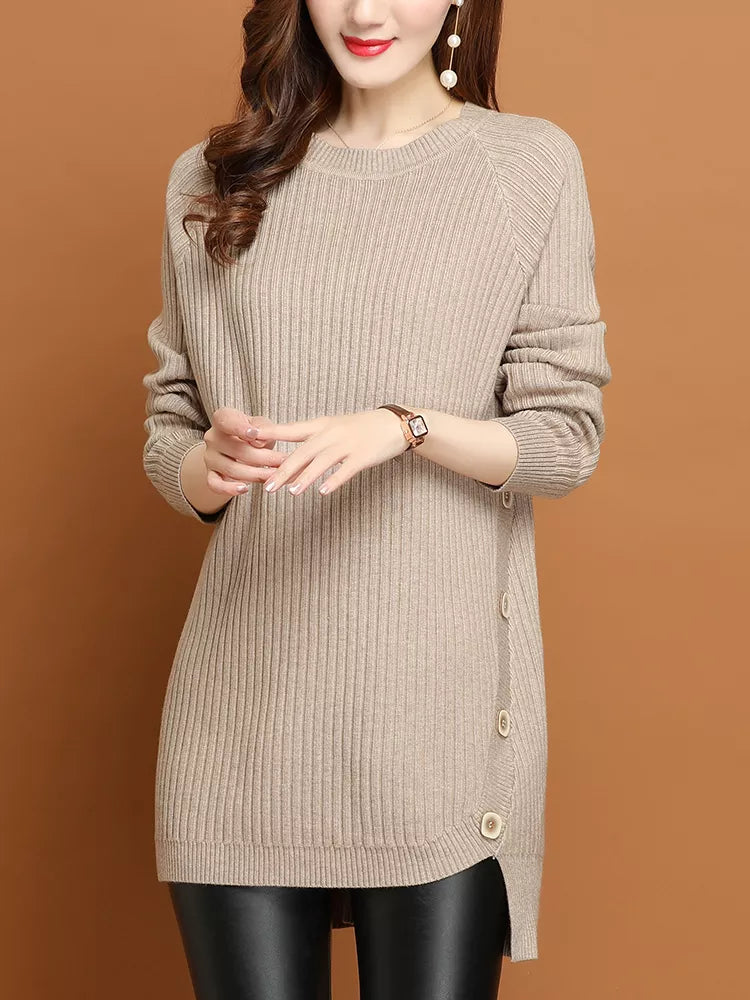 Langer Pullover mit seitlichen Knöpfen für Damen