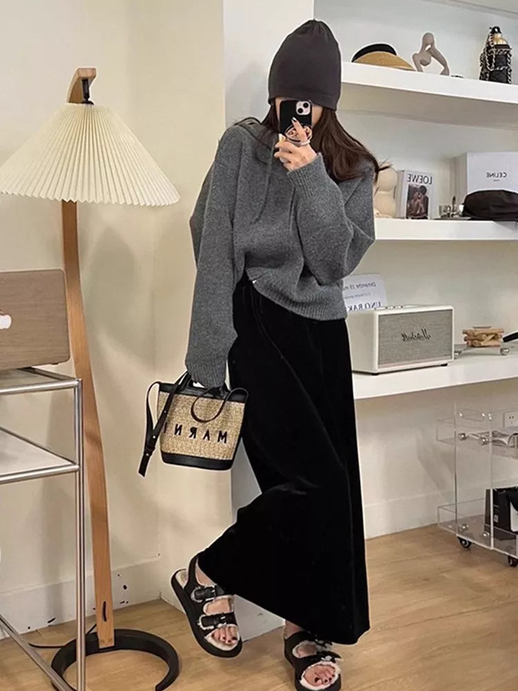 Beigefarbene Strickjacke mit Kapuze und Reißverschluss für Damen