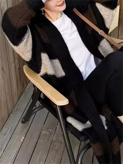 Cárdigan holgado de punto grueso a rayas con bloques de color, largo medio y corte holgado para mujer