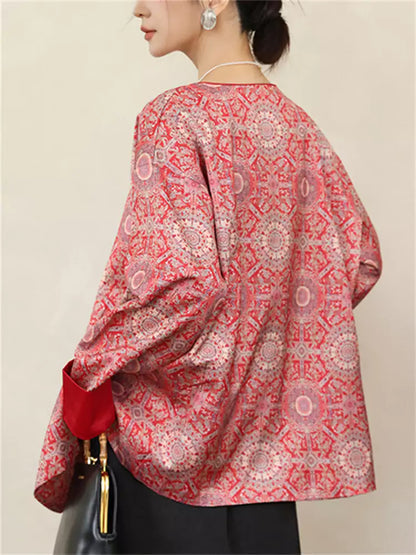 Eleganter Hanfu-Mantel aus Seide mit modernem Design