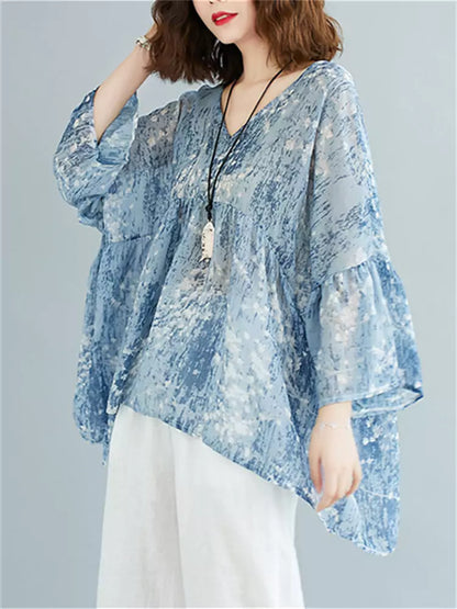 Sommerliche, locker geschnittene, figurschmeichelnde Chiffonbluse mit Print und V-Ausschnitt für Damen