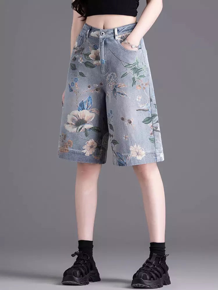 Leichte, hochtaillierte Bermudahose mit weitem Bein und Print für den Sommer – Damen