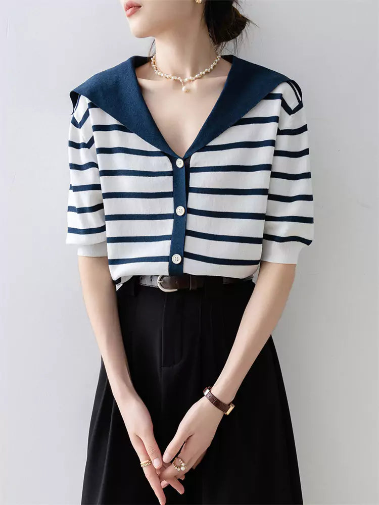 Top de punto de seda hielo a rayas azules con cuello marinero para mujer