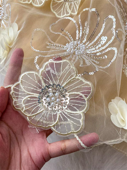 Transparente, perlenbesetzte Paillettenbluse im französischen Hofstil mit 3D-Blumenapplikationen für Damen