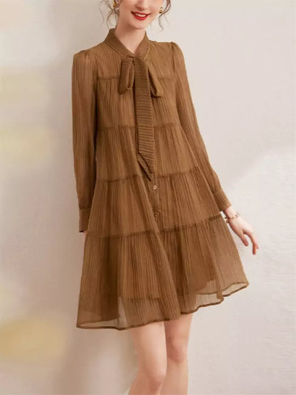 Elegantes, strukturiertes Midikleid mit langen Ärmeln und Schleife für Damen