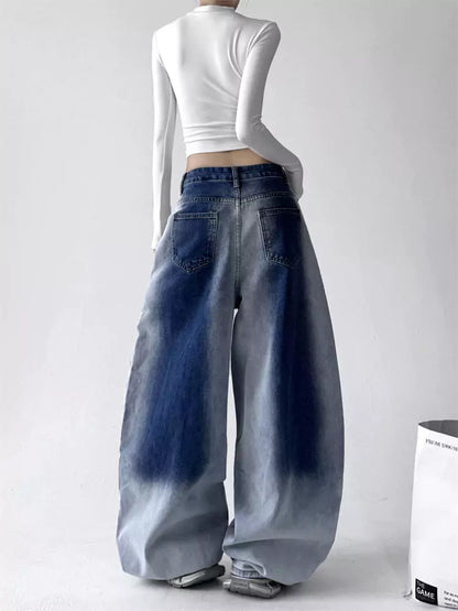 Vintage Jeans aus gewaschenem, geschwungenem Denim mit Farbverlauf für Damen