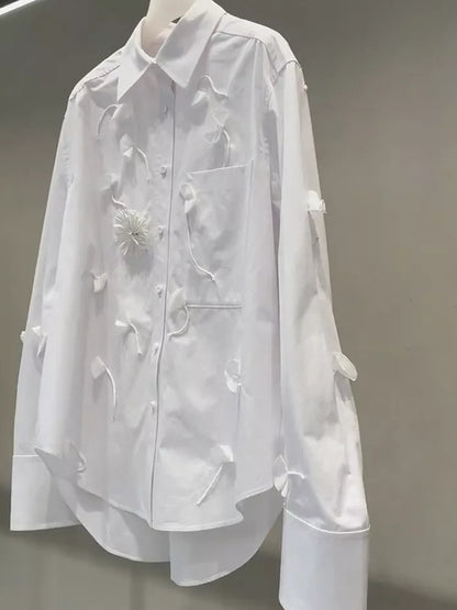 Weißes Poloshirt mit 3D-Blumenmuster für Damen