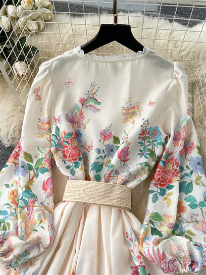 Maxikleid im französischen Stil mit V-Ausschnitt, Spitzenbesatz und Blumenmuster für Damen