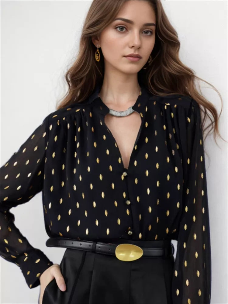 Blusa de gasa con estampado de hojas doradas para mujer y cuello alto