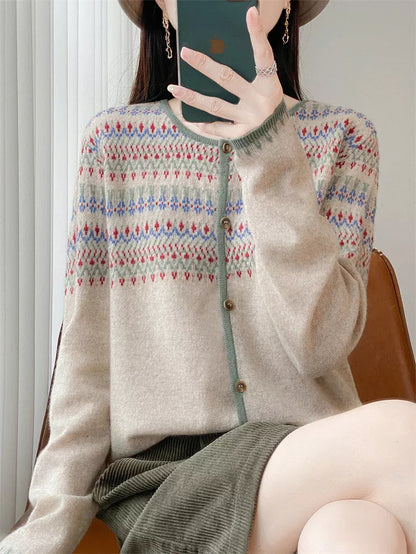 Women's Vintage Ethnic Style Wool Beige Geometric Pattern Crew Neck Cardigan