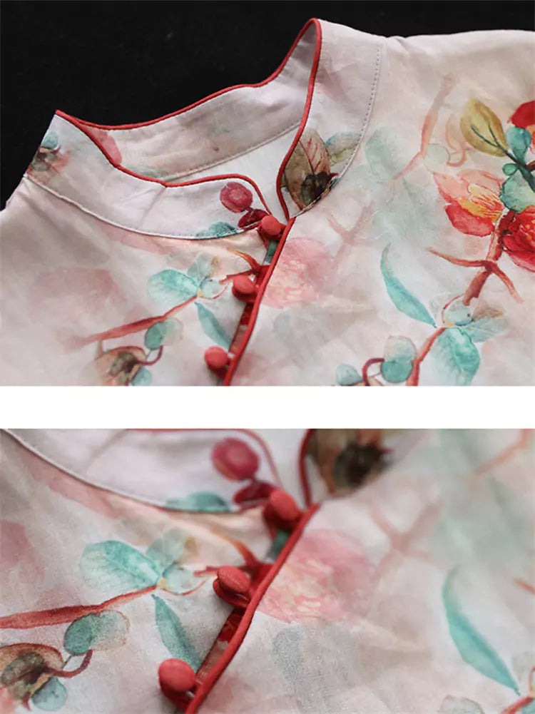 Elegante cheongsam holgado de lino y algodón con estampado floral, cuello alto y botones de rana.