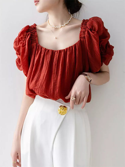 Französisches rotes Chiffon-Kurzarmhemd mit eckigem Ausschnitt für Damen