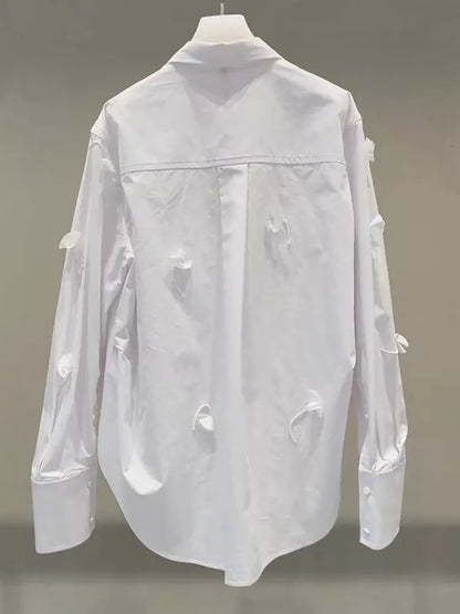 Weißes Poloshirt mit 3D-Blumenmuster für Damen